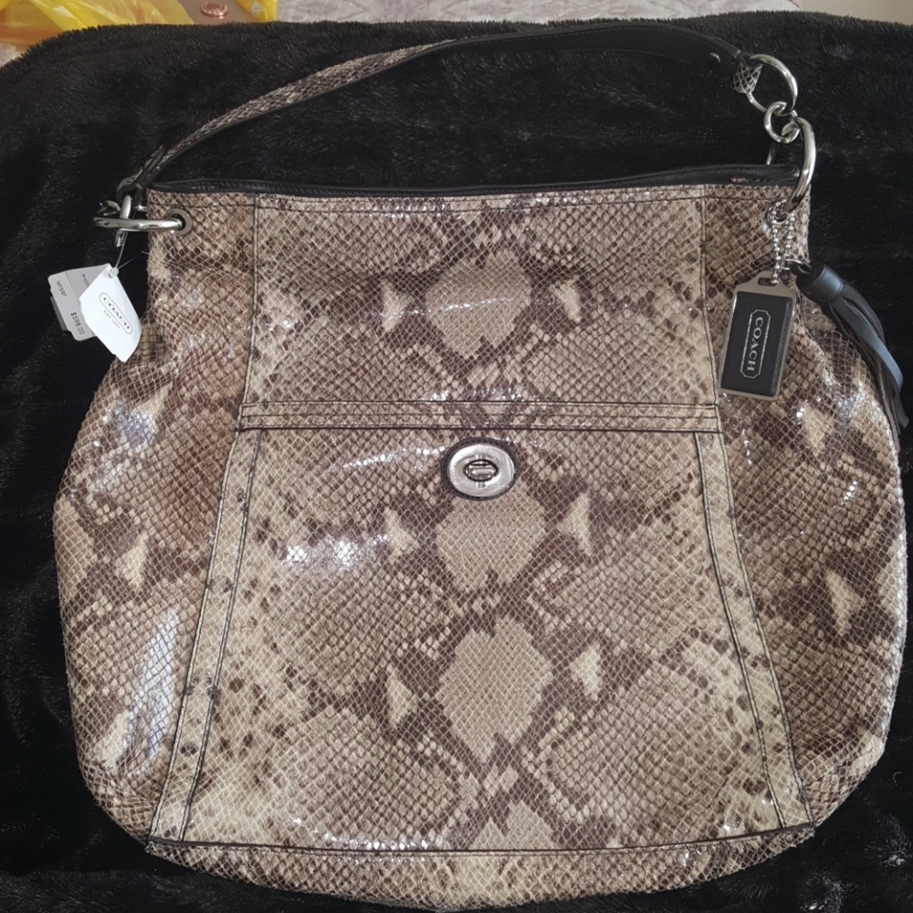 💯🆕️ authentic Coach purse